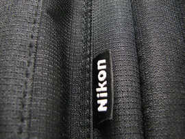 Nikon のロゴ