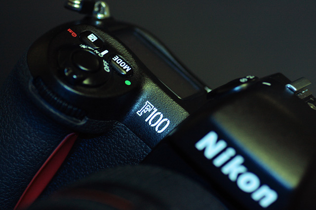 Nikon F100（３）